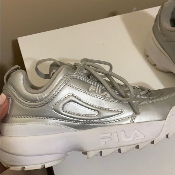 Silver Fila chunky sneakers - Picture 3 of 5